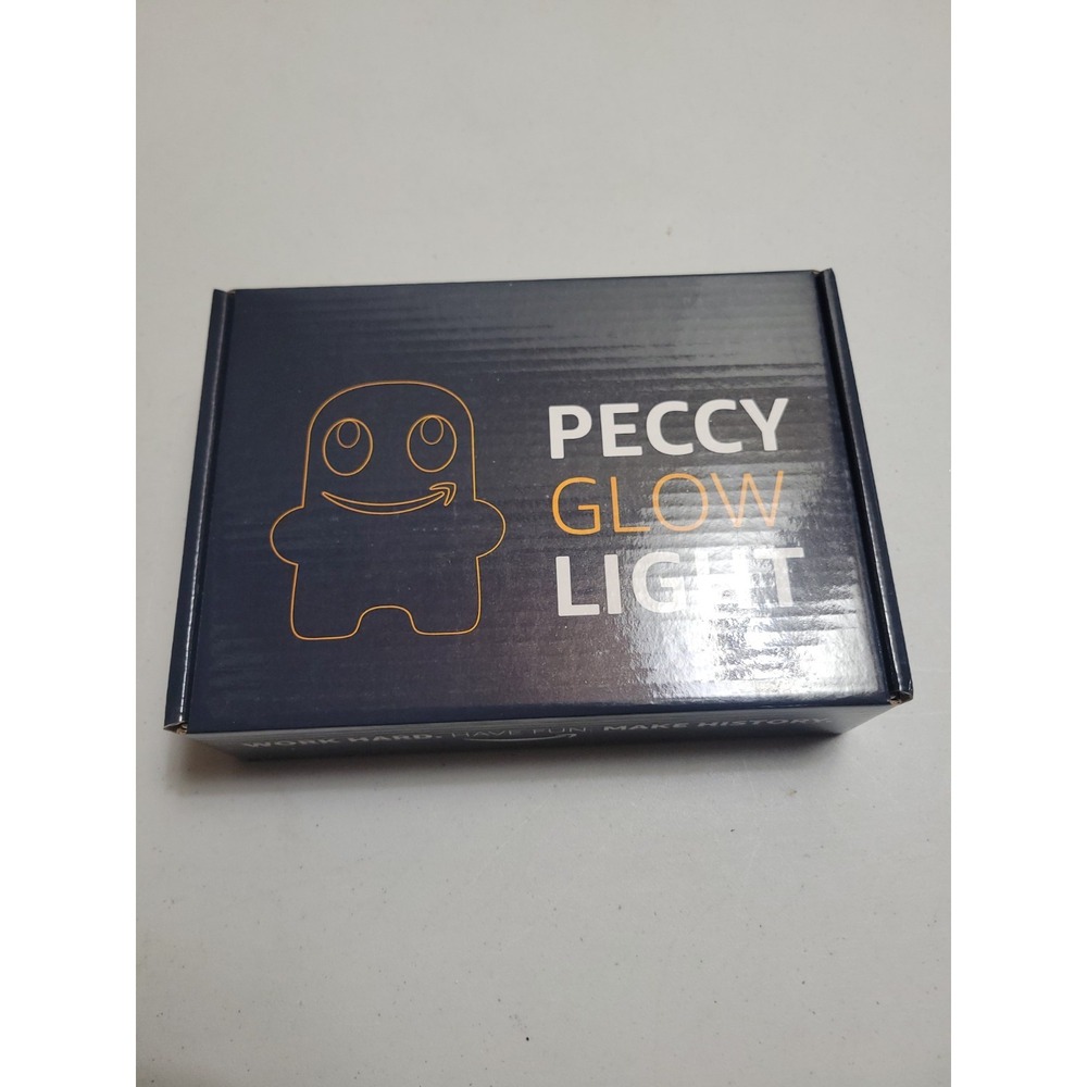 Amazon Peccy Glow Light Brand New USB + Peccy Pin Inc. Remote Inc.‎